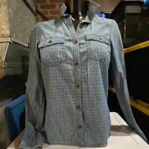 Sonoma Jean button up shirt XS